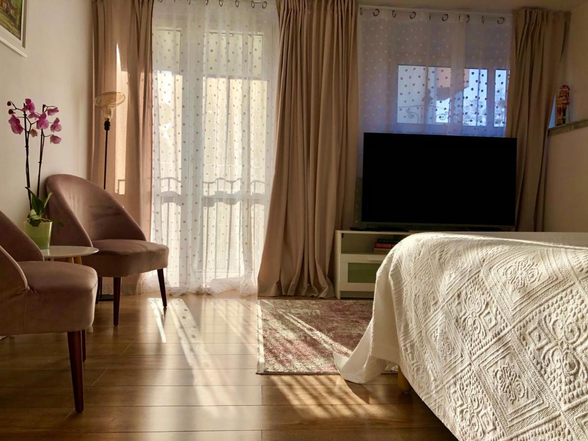 Old Town Romantic Apartment. Breslau-Wroclaw. 외부 사진