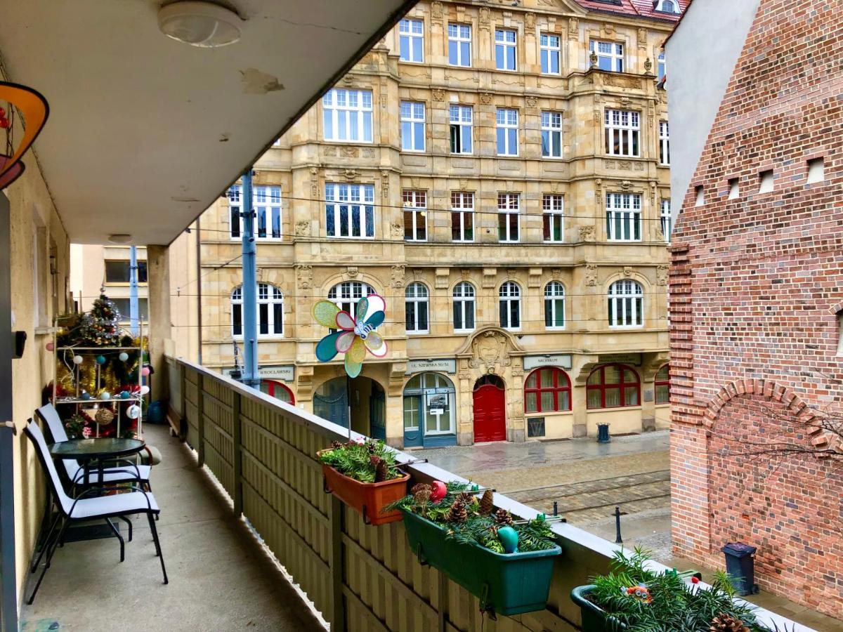 Old Town Romantic Apartment. Breslau-Wroclaw. 외부 사진